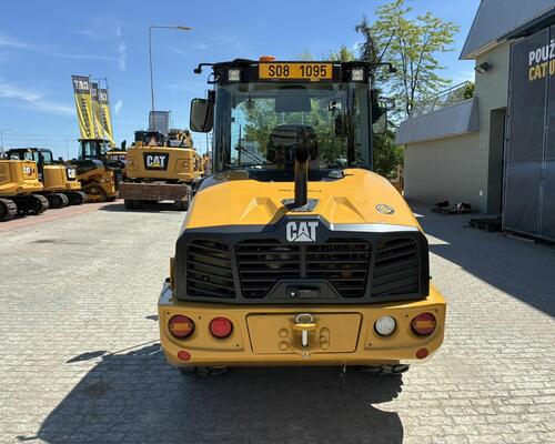 Caterpillar 906