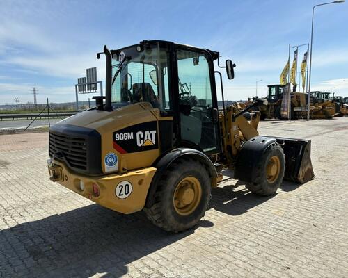 Caterpillar 906M