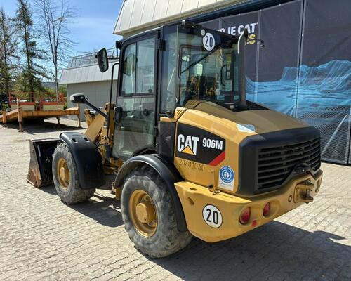 Caterpillar 906M