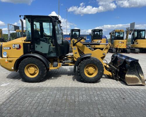 Caterpillar 906M