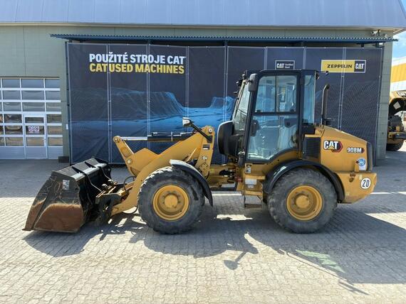 Caterpillar 908M