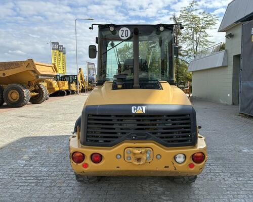 Caterpillar 908M