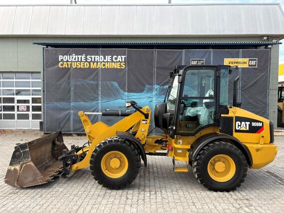 Caterpillar 908M