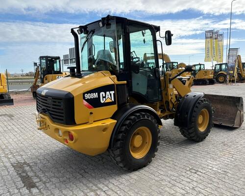 Caterpillar 908M