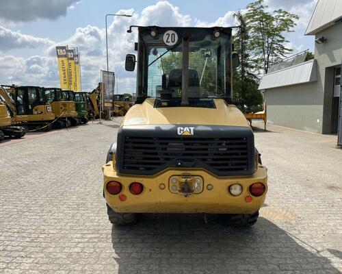 Caterpillar 908M