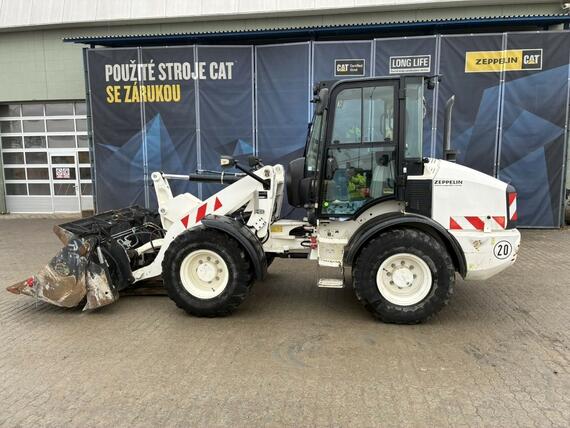 Caterpillar 908M