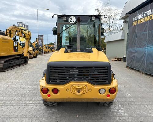 Caterpillar 908M
