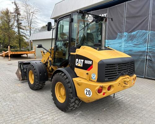 Caterpillar 908M