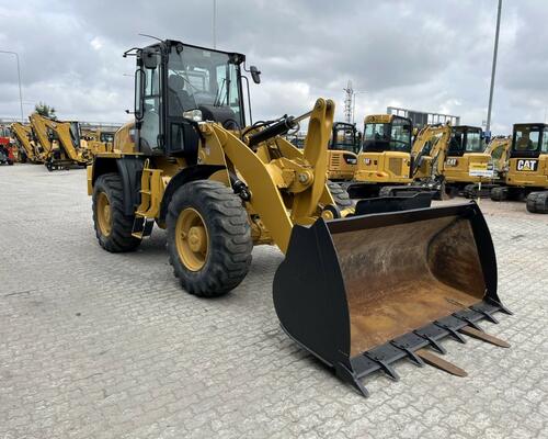 Caterpillar 918M