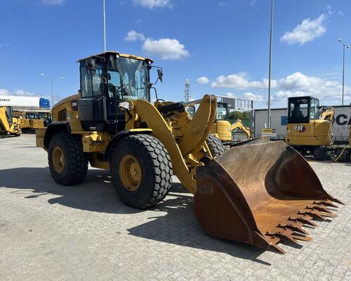 Caterpillar 938M