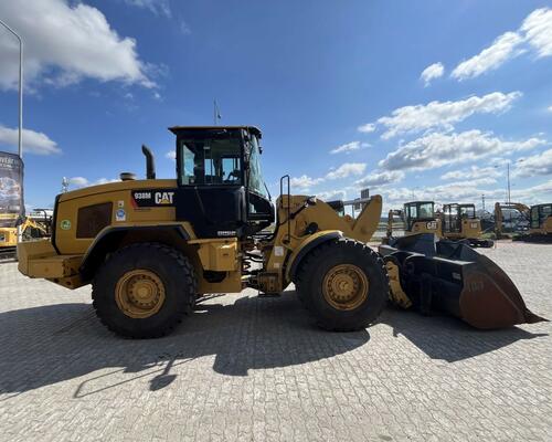 Caterpillar 938M