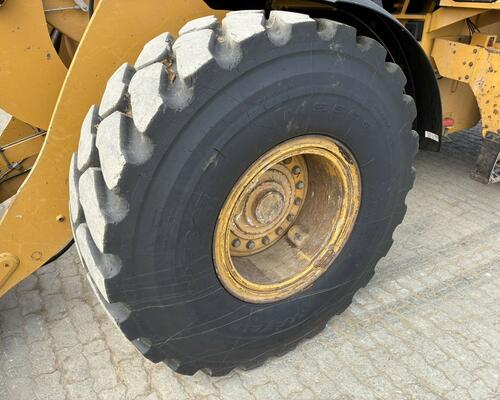 Caterpillar 938M
