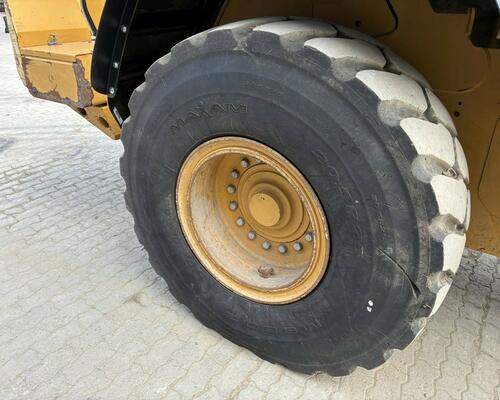 Caterpillar 938M