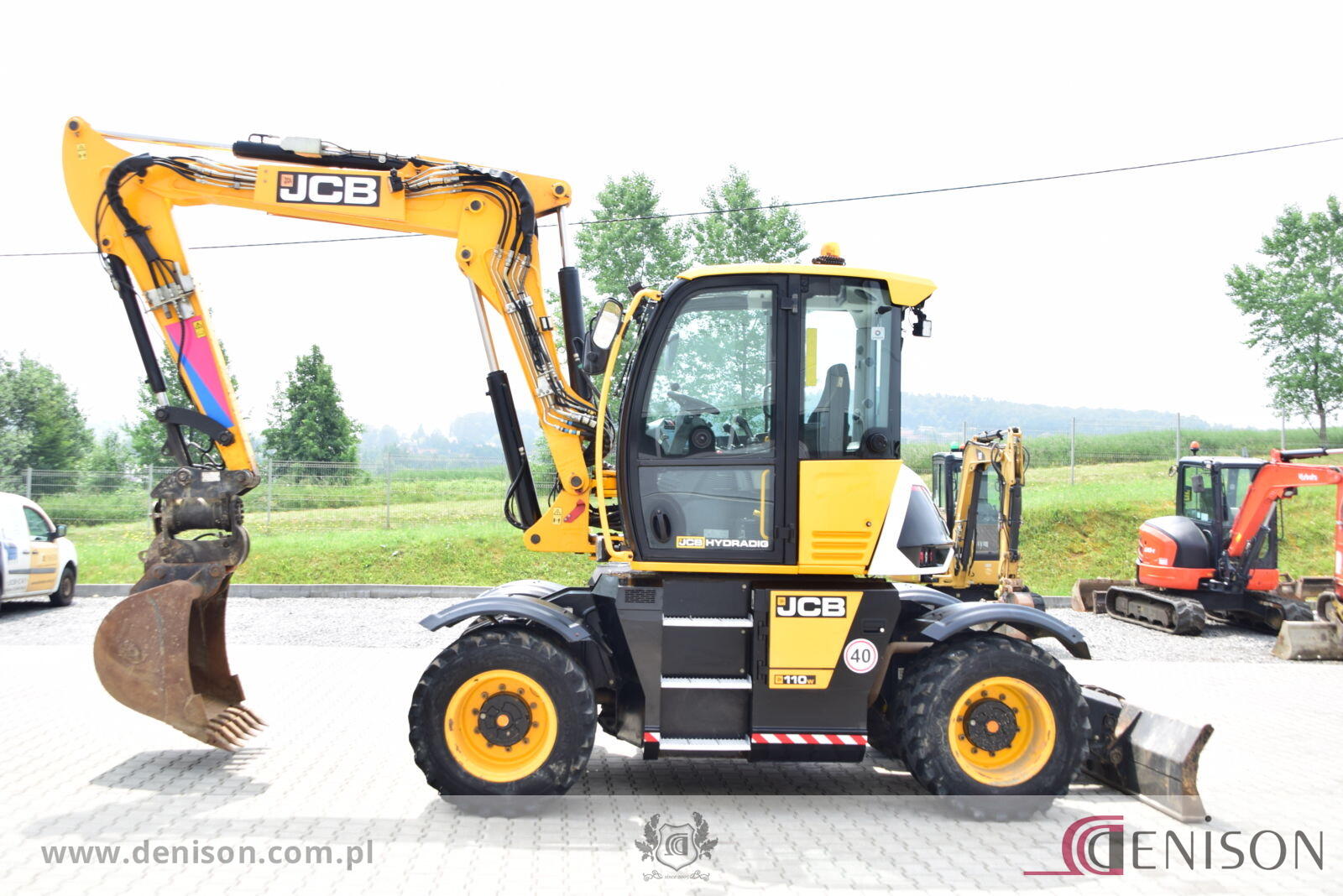 JCB 110W