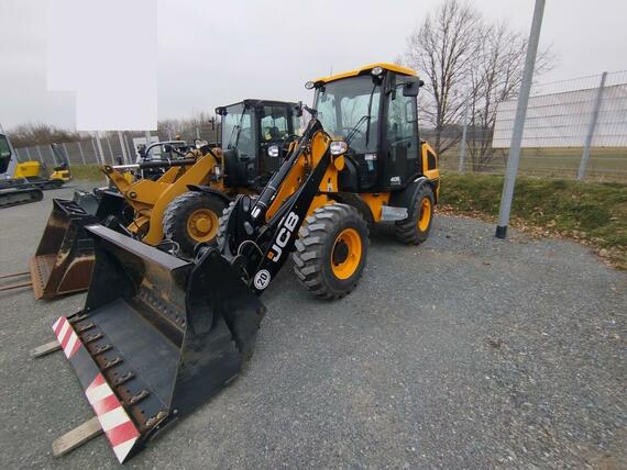 JCB 409 SV