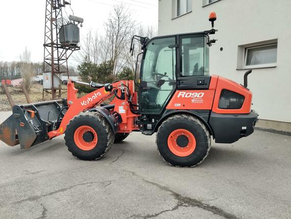 Kloubový Nakladač Kubota R090