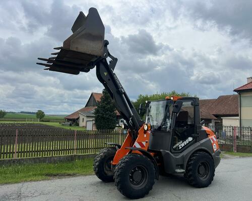 kolový nakladač HITACHI ZW95, pouze 744mth / vidle+lopata