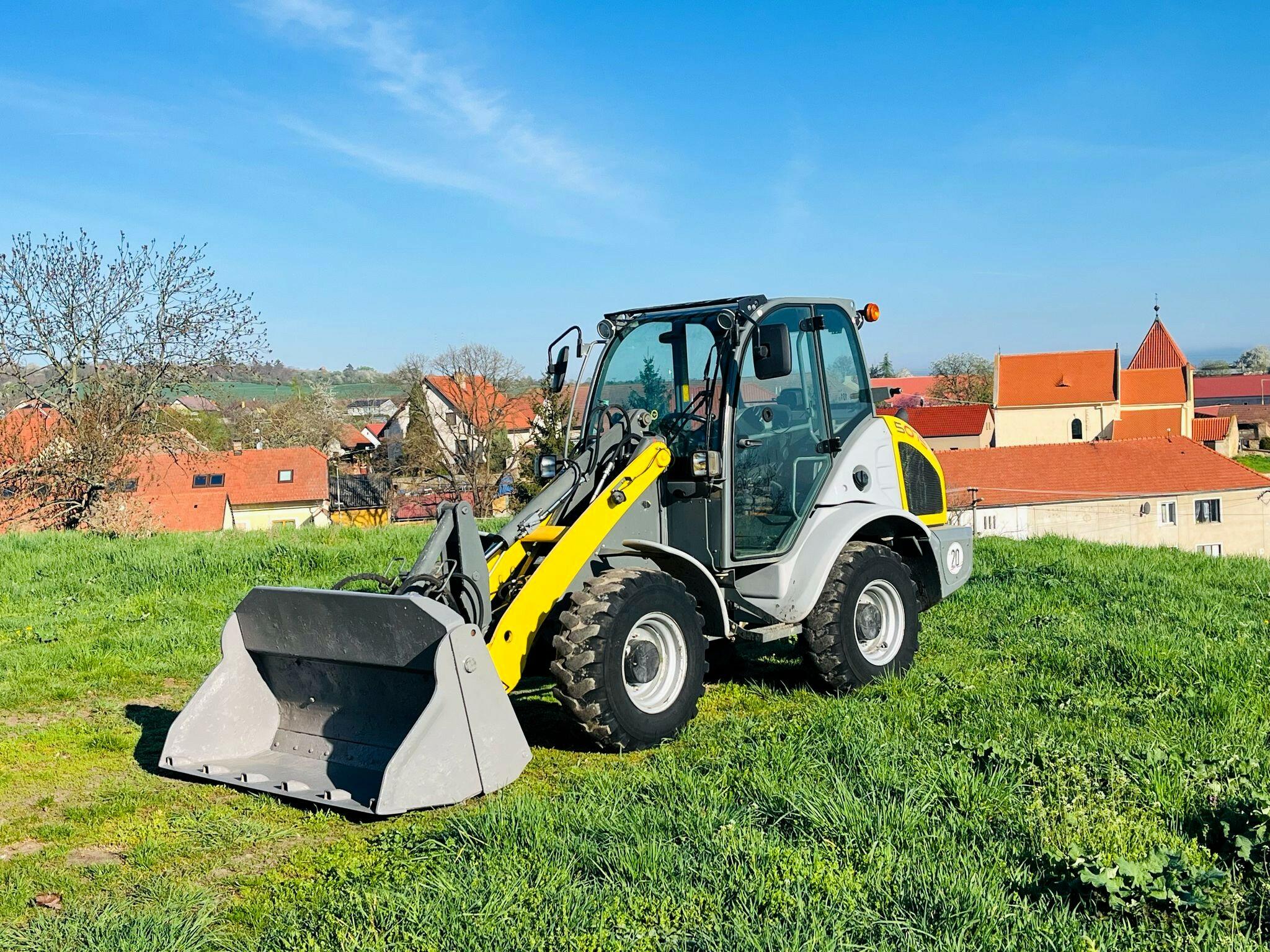 Kolový nakladač Kramer 5075 (Možnost leasingu)