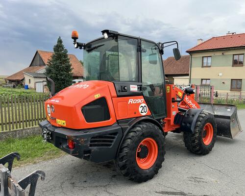 Kolový nakladač Kubota R090 lopata+vidle / 660mth!