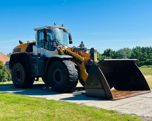 Kolový nakladač Liebherr L566 (Možnost leasingu)