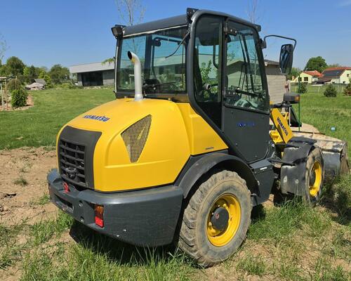 Komatsu  WA70-5