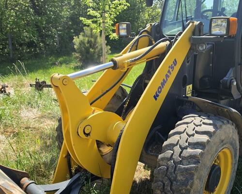 Komatsu  WA70-5