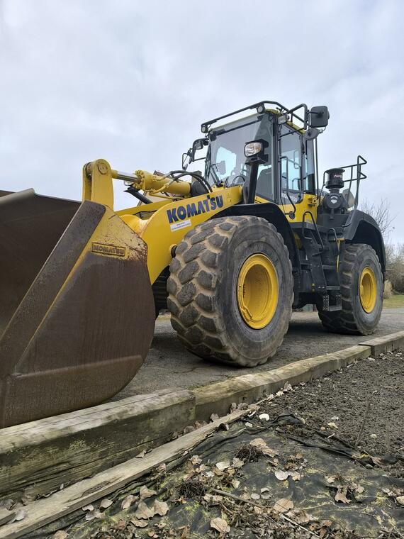 KOMATSU WA 380-8