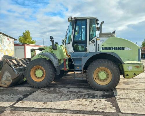 Liebherr L 524