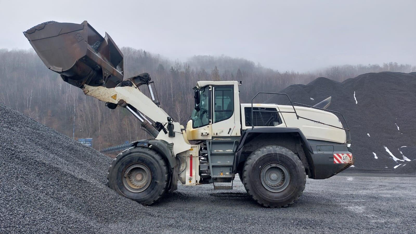 LIEBHERR L 580 X POWER