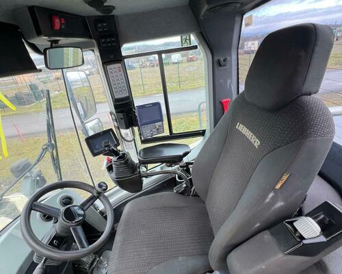 LIEBHERR L 580 X POWER