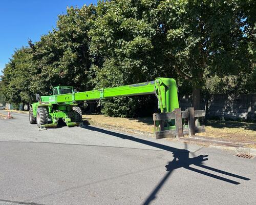Merlo P40.16