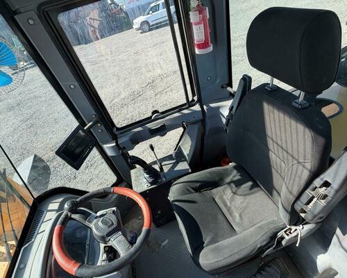 Nakladač Crona CR 2000+LŽÍCE A VIDLE 