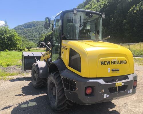 New Holland W80C
