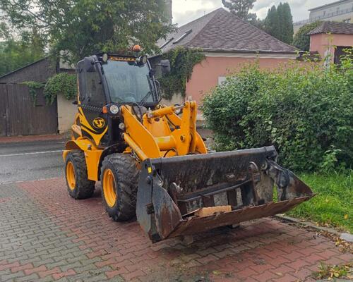 Venieri 1201 Volvo L25 CAT 906 