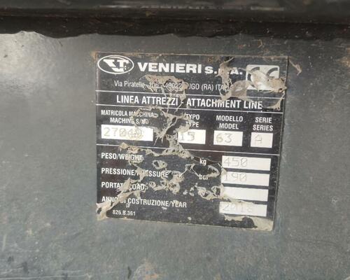 Venieri 1201 Volvo L25 CAT 906 