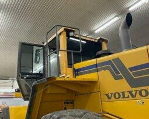 VOLVO L180F