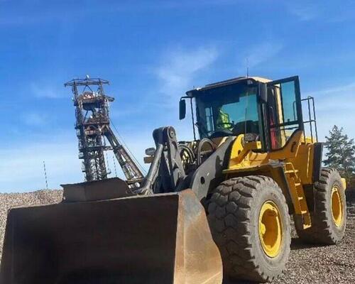 VOLVO L180F