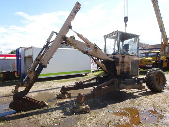 Menzi Muck 5000 T2T