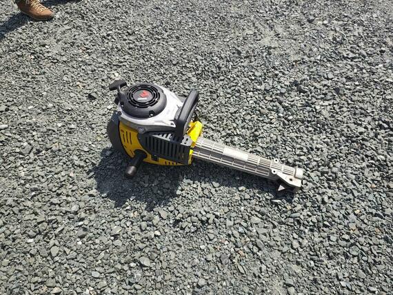 Benzínové bourací kladivo Wacker Neuson BH 40 27x80