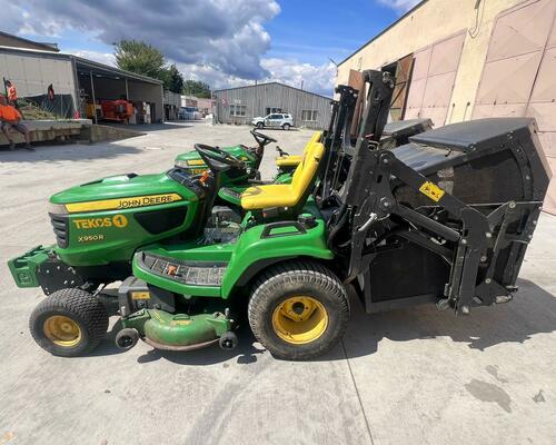 JOHN DEERE X950r