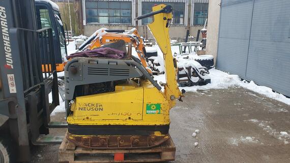 WACKER 100-70 VIBRAČNÍ DESKA 