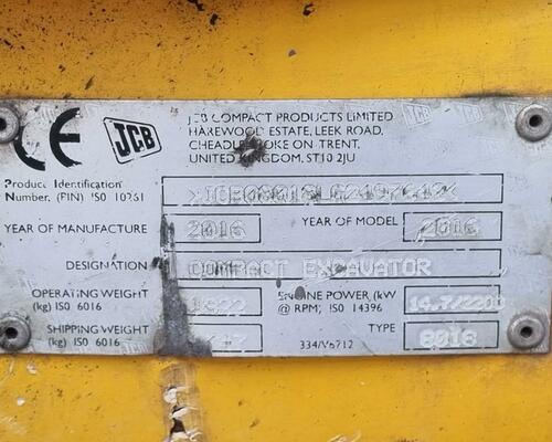 AKCE JCB 8018