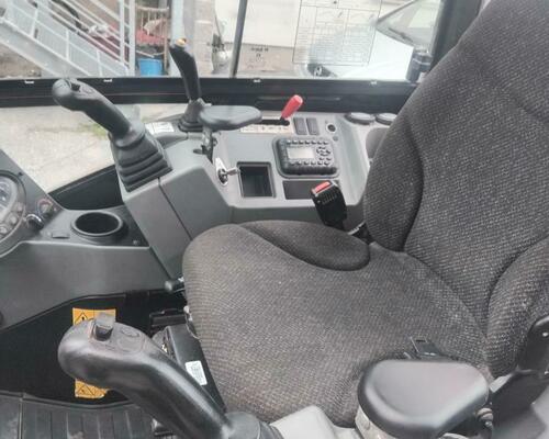 Bobcat Doosan DX27Z
