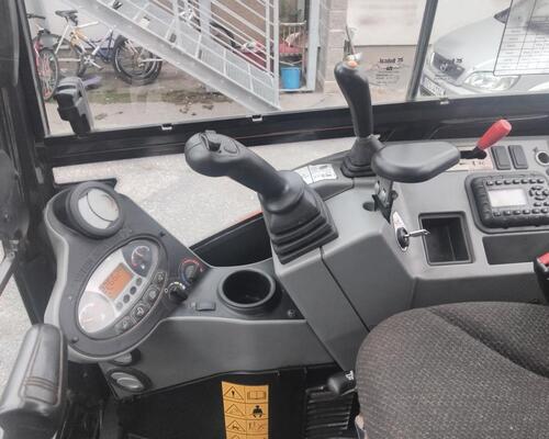 Bobcat Doosan DX27Z Powertilt