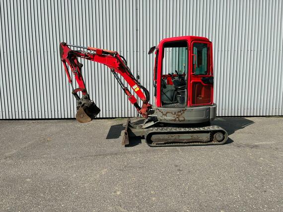 Bobcat E25