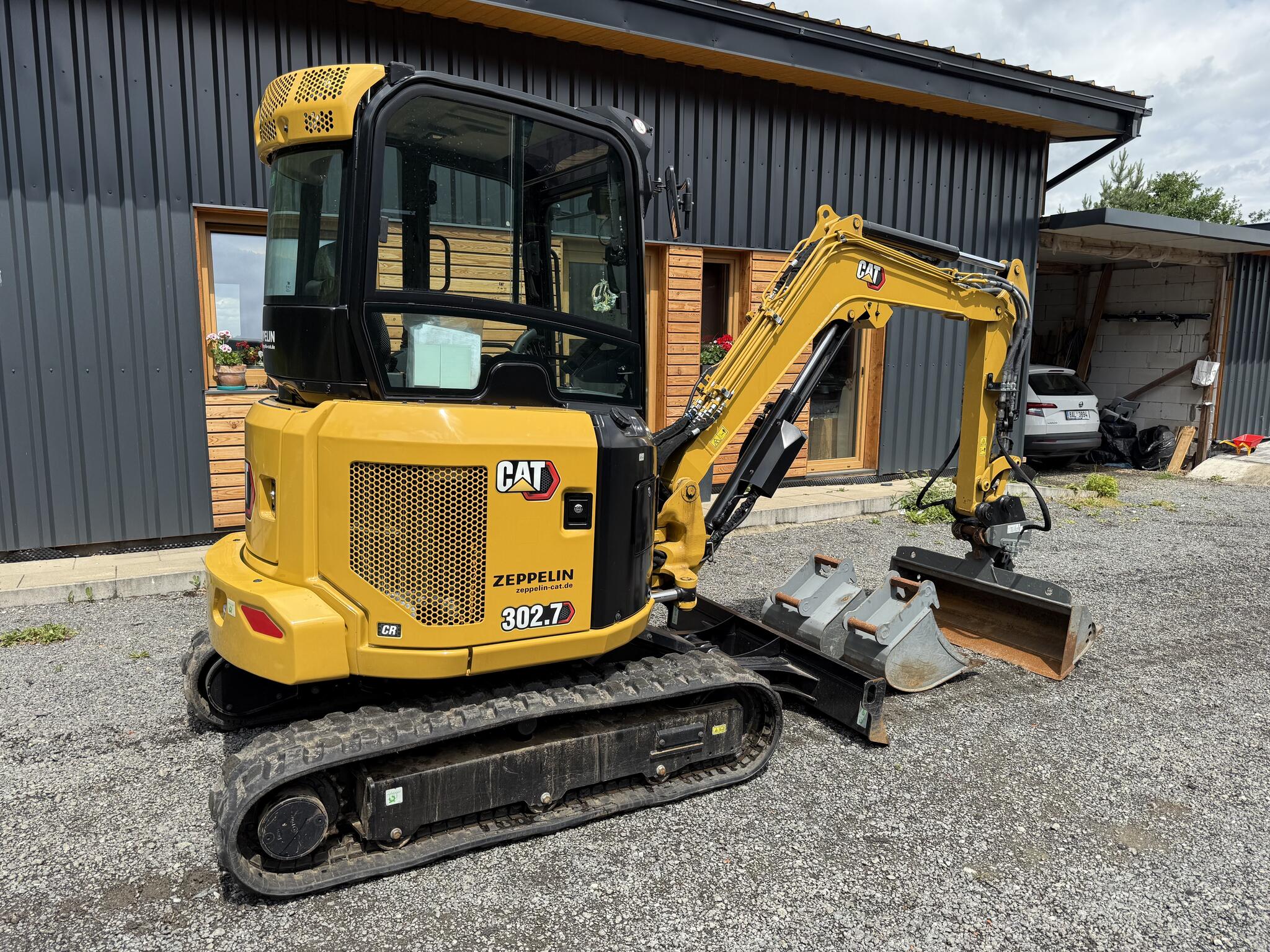Cat 302.7 CR