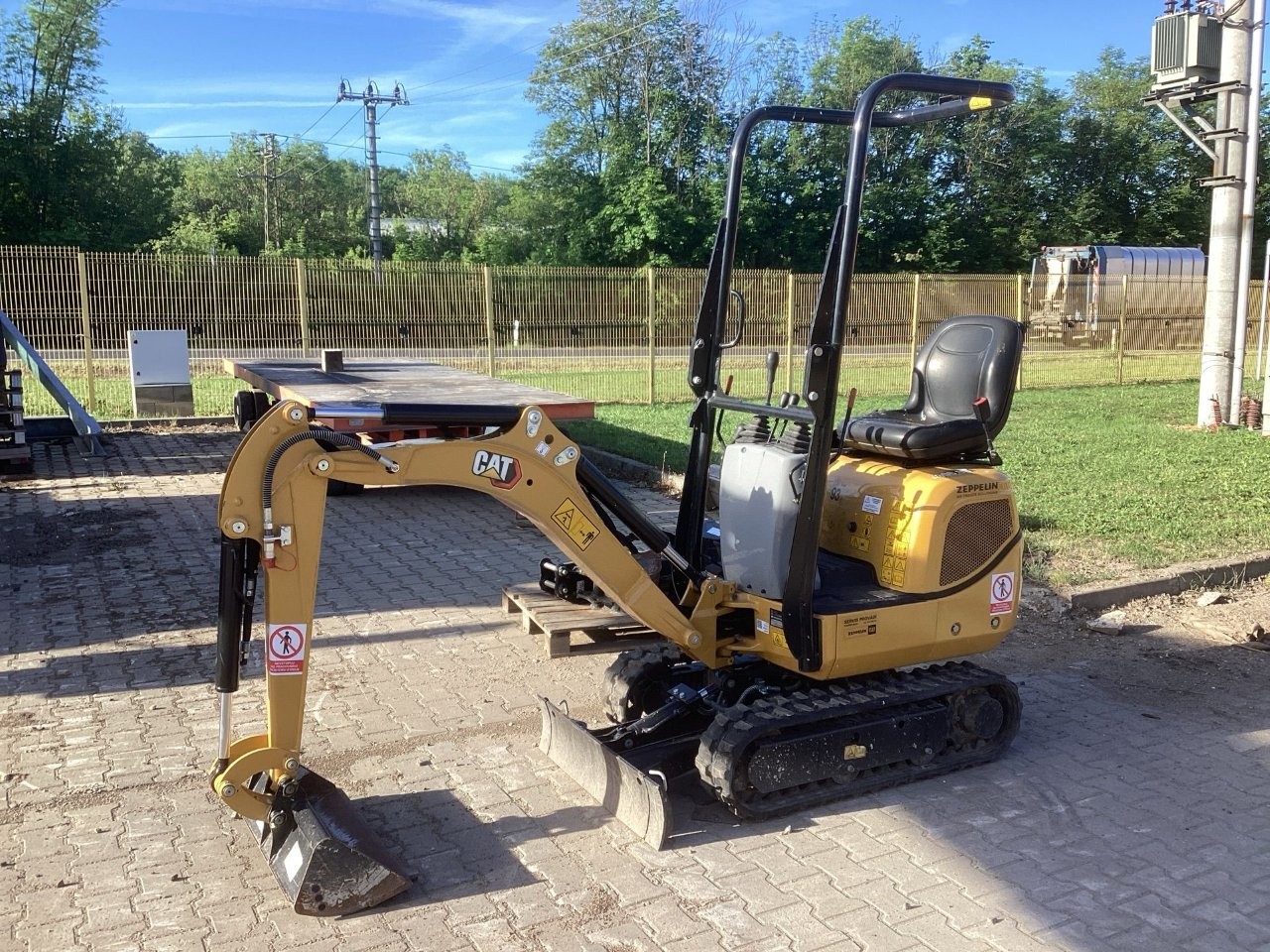 Caterpillar 300.9D