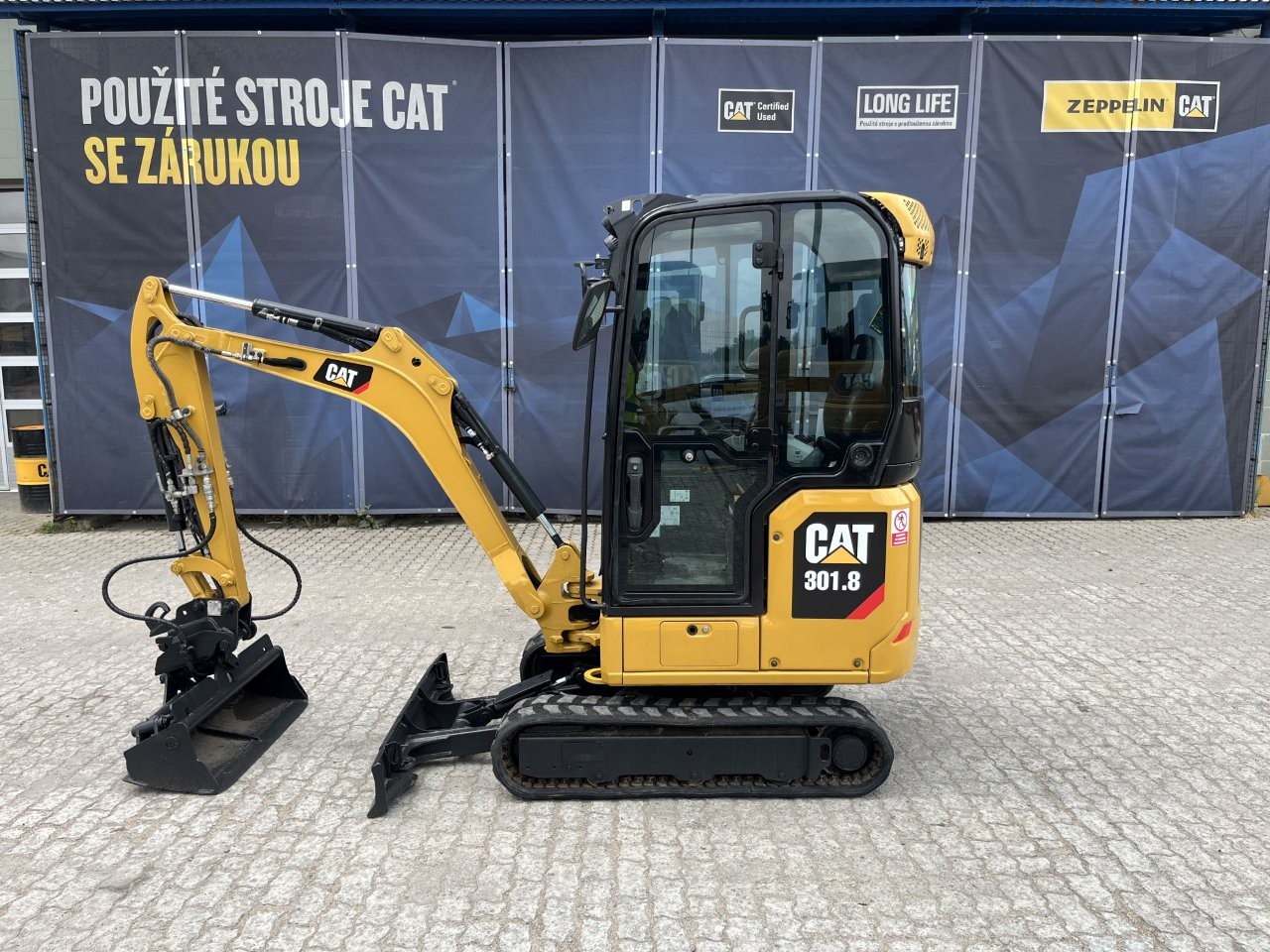 Caterpillar 301.8
