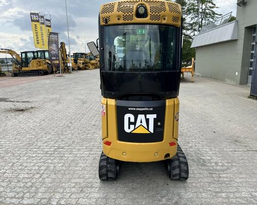 Caterpillar 301.8