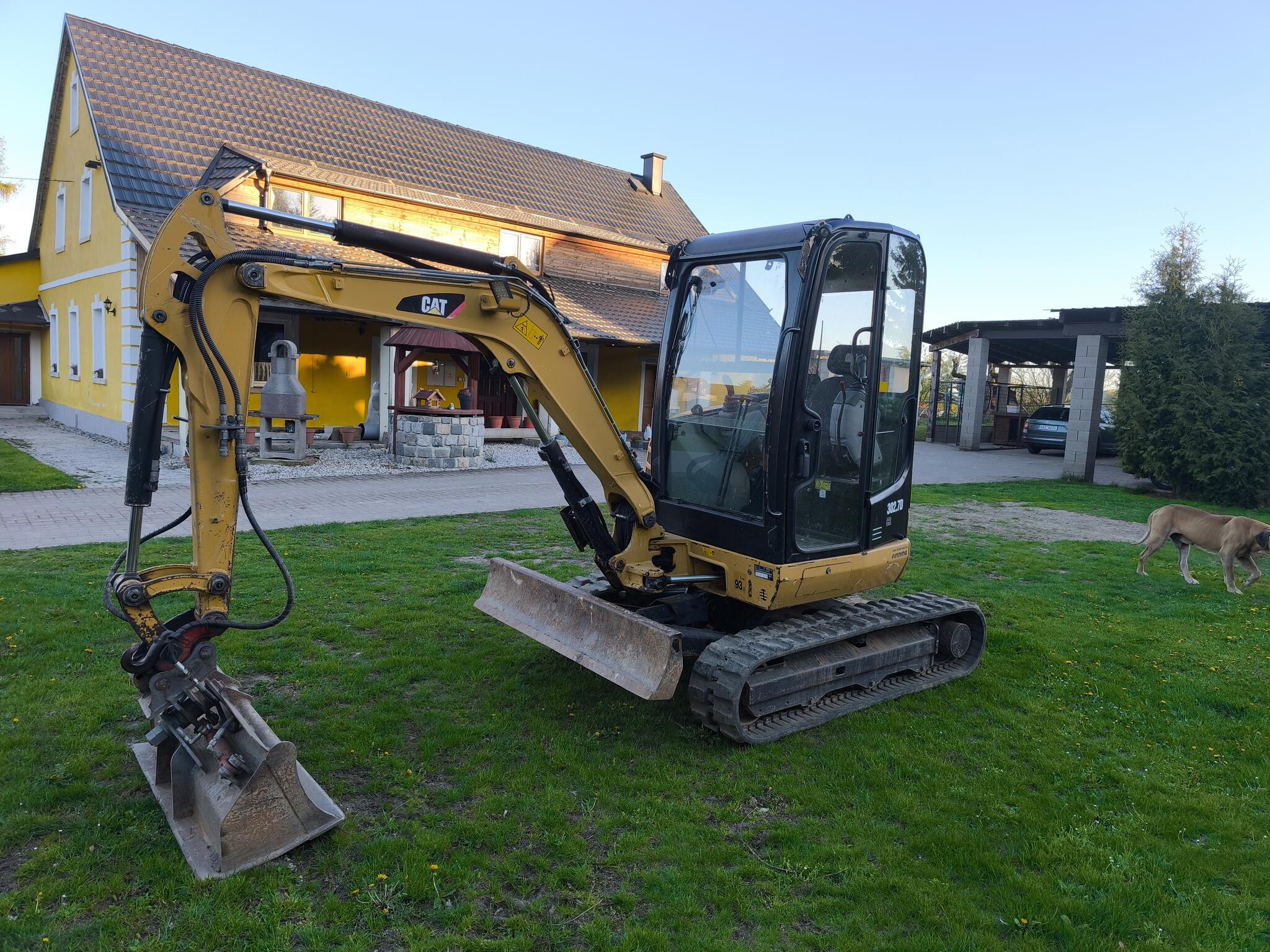 caterpillar 302.7